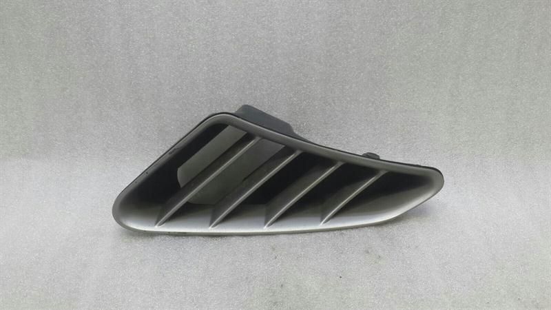 Porsche 987 Rear Right Wing Grill 98750475001 Fenders Grille Right