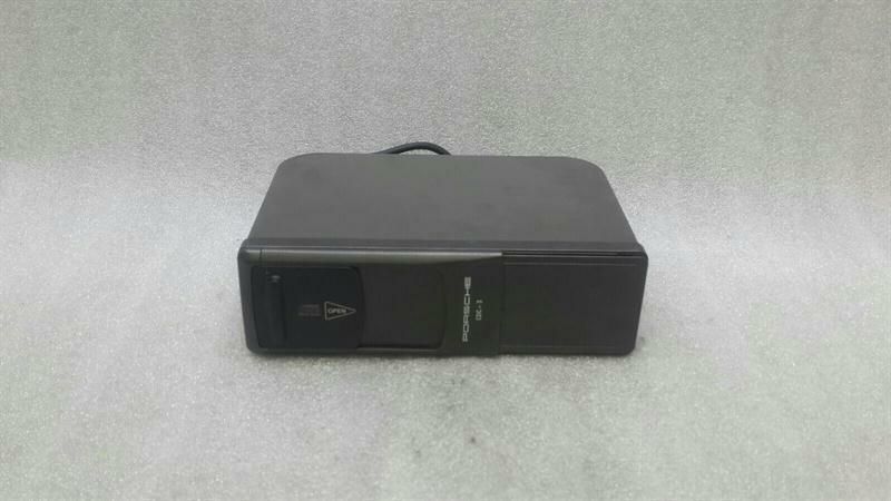 Porsche 911 996 CD Changer 99664513000 CD Changer