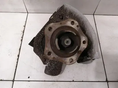 Porsche Cayman 987 997 labā priekšējā rumba 99734165805 Riteņa gultņa korpuss priekšējais labais