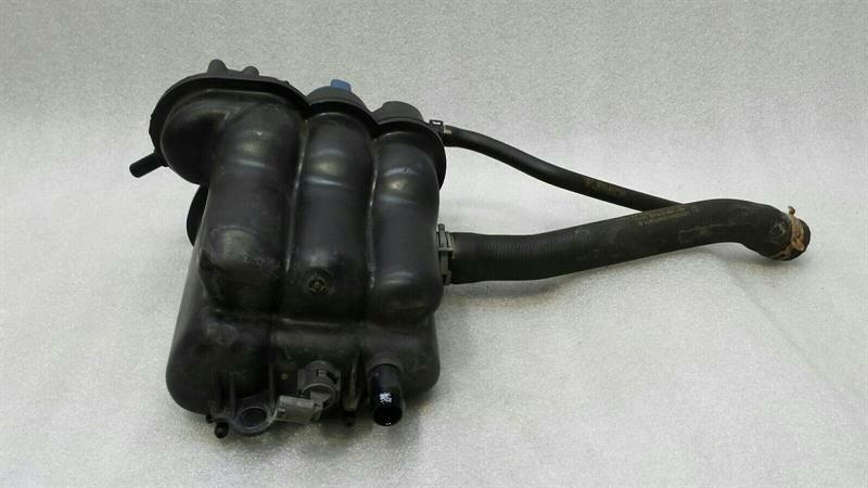 Porsche Cayman 987 expansion tank 98710604702 expansion tank coolant.