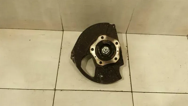 Porsche 911 991 Left Front Hub 99134165704 Wheel Bearing Housing Front Left