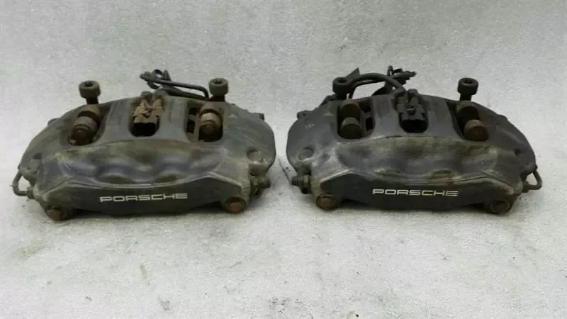 Porsche 911 991 Rear Brake Caliper Set 99135242201 Rear Caliper Set