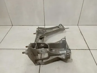 Porsche Cayman 981 Right Rear Subframe 98133115206 Axle Frame Rear Axle RIGHT