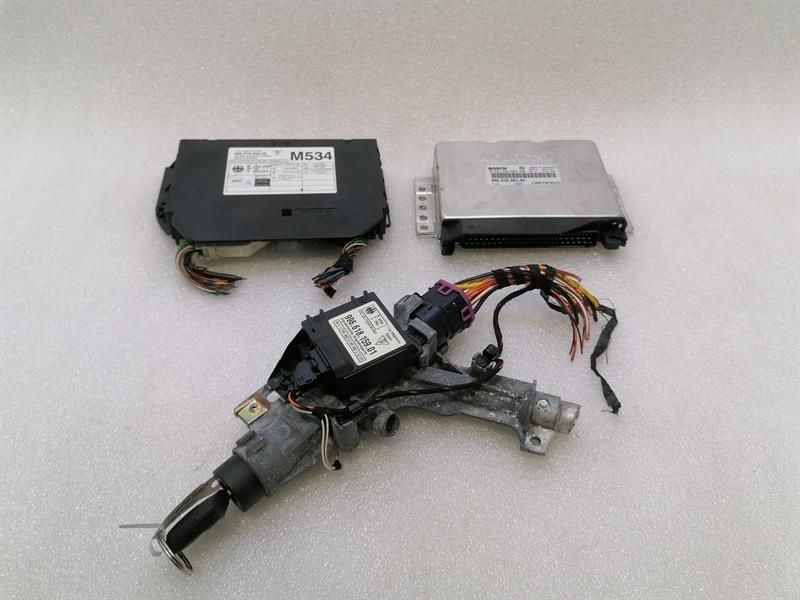 Porsche 911 996 engine ECU 99661860104 engine control unit