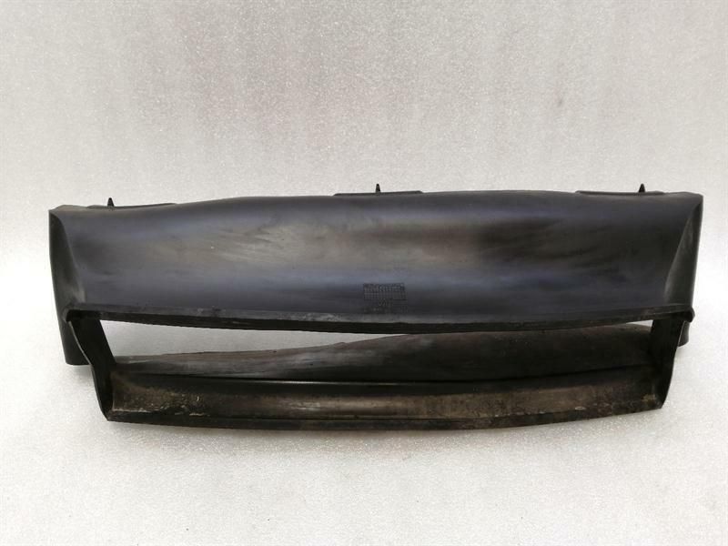 Porsche 911 996 Central Radiator Shroud 99657514102 Air Flow Water Cooler