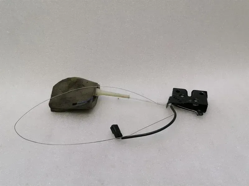 Porsche Boxster 987 boot lock 98751205301 tailgate lock