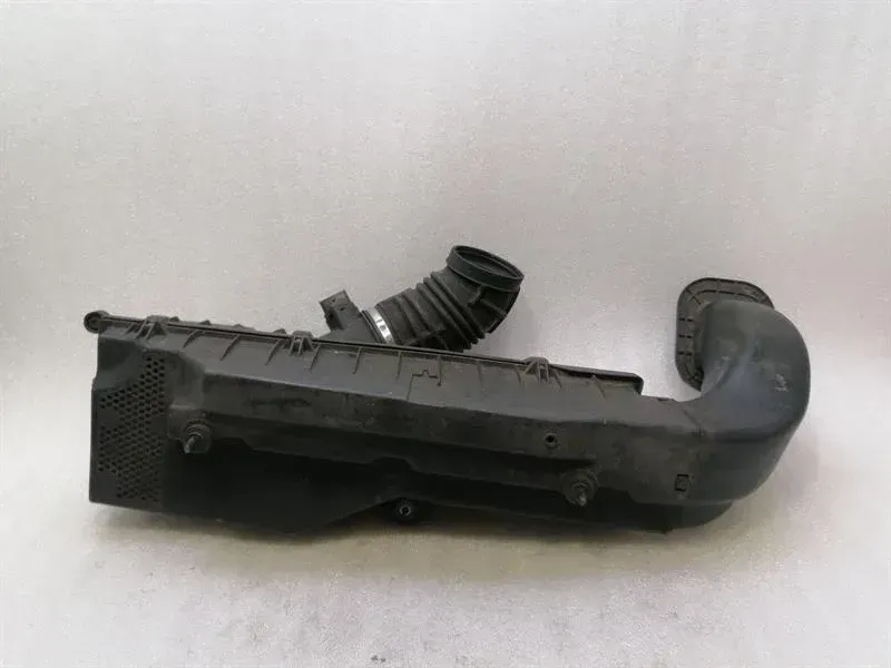 Porsche 911 996 Air Filter Box 99611002158 Air Filter Box