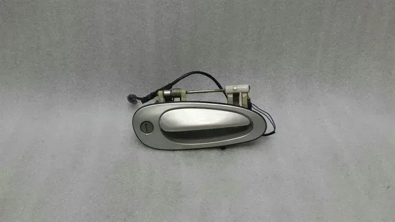 PORSCHE 911 996 RIGHT DOOR HANDLE 99653706402 RIGHT HAND DRIVE RHD