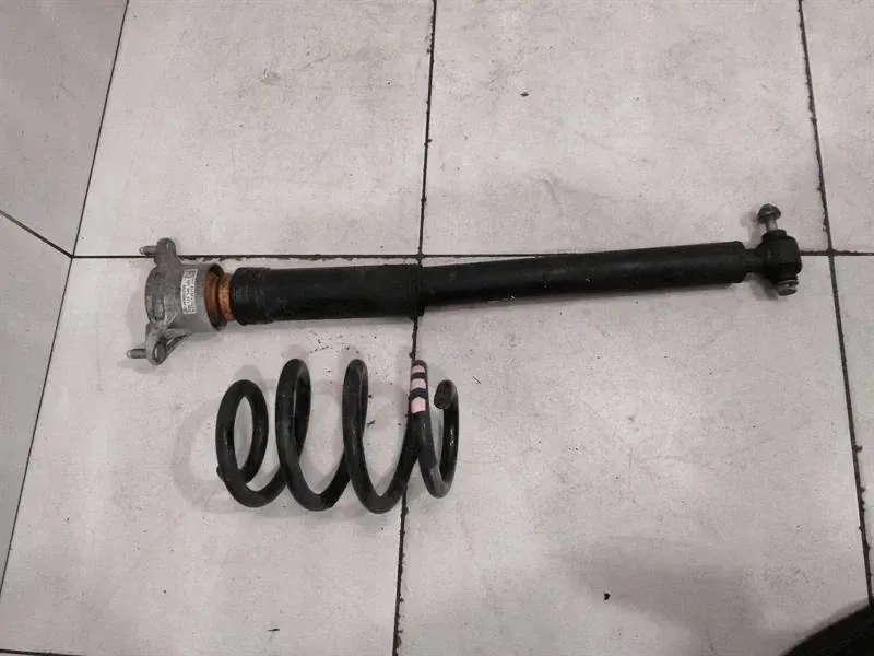 Mercedes CLA W117 C117 Shock Absorber Rear A1763201631 Shock Absorber Rear