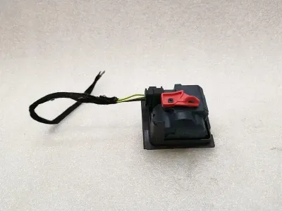 Mercedes A Class W176 Fuel Cap Actuator A0038203297 Actuator Fuel Flap