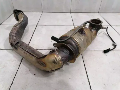 Mercedes A35 AMG W177 Catalytic Converter A2474905902 Catalyst