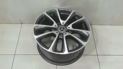 Mercedes E Klass W213 Bak Lättmetallfälgar A2134010400 Lättmetallfälgar Bak 9Jx18 ET53.