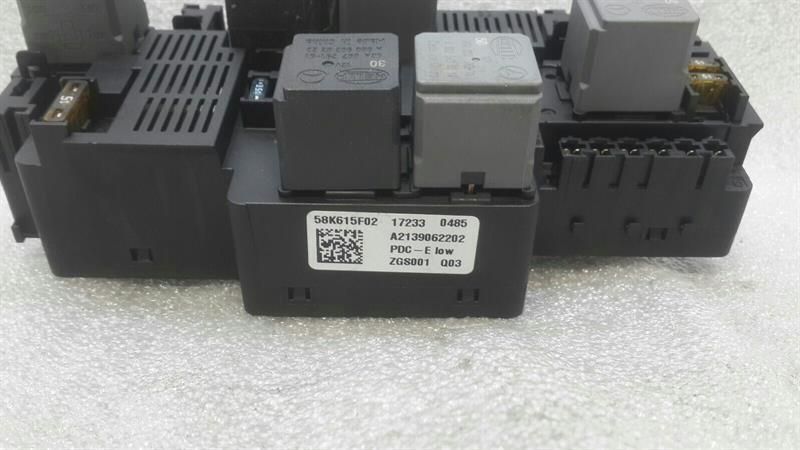 Mercedes E Class W213 Fuse Box A2139062202 Fuse Box Relay Unit
