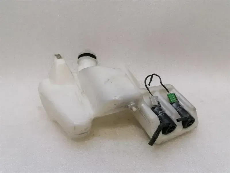 MITSUBISHI Lancer EVOLUTION VII 7 Washer Fluid 060851-068 Wipe Water Container