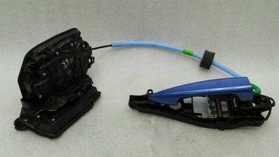BMW X1 F48 door lock rear right 7281944 door lock rear right