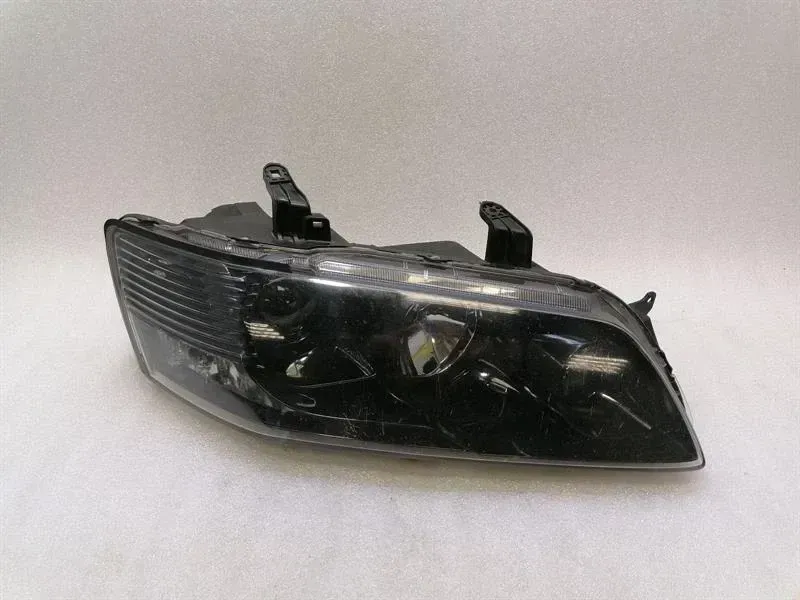 MITSUBISHI Lancer EVOLUTION VII 7 EVO Right Headlight MR972388 Headlights