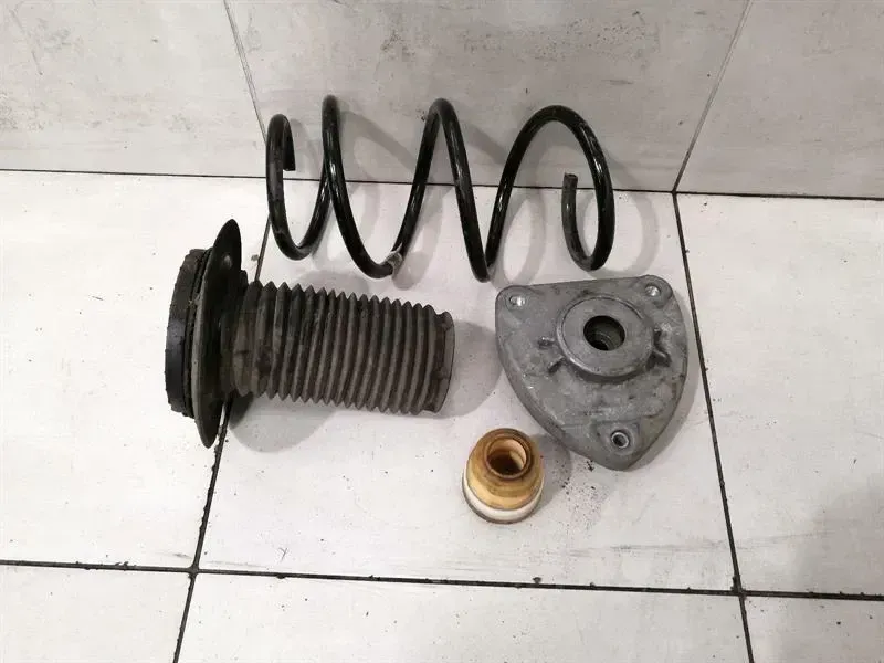 Mercedes A45 W176 Shock Absorber Front A1763211204 Front Shock Absorber Re SPARES