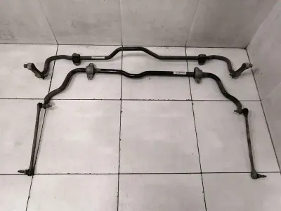 Mercedes A Klasse W176 A45 AMG Stabilisator A2463203411 Stabilisatorsatz