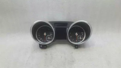 MERCEDES SLC R172 MOPF Инструментален панел A1729009812 Скоростомер MPH M274 SLK