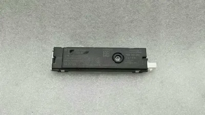 Mercedes A Class W176 Antenn / Antenn A2229055804 Antenn AMG