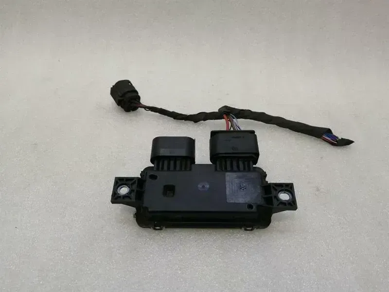 Mercedes W177 A35 AMG Fuel Pump Module A0009008214 Control Unit Fuel Pump