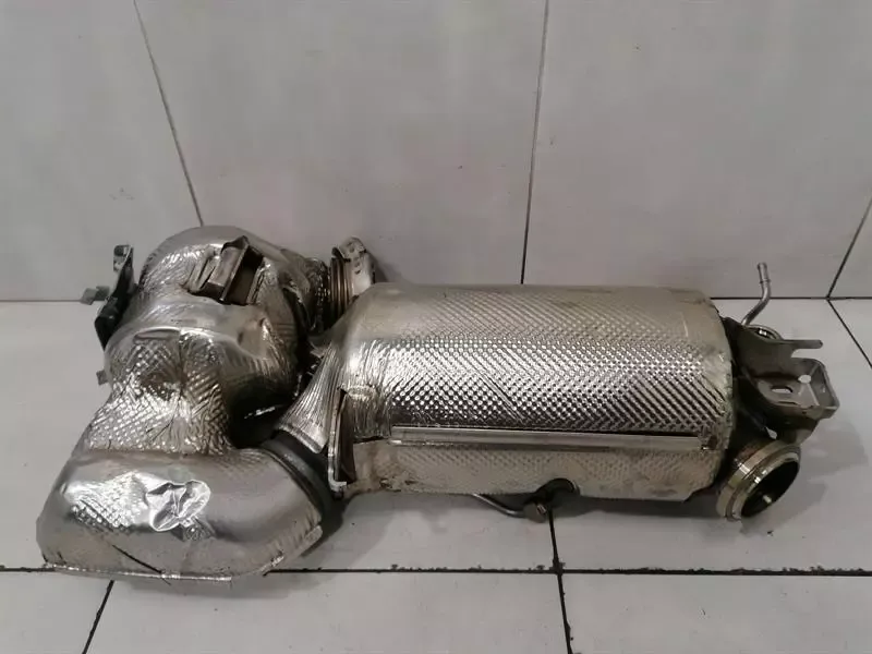 Mercedes CLS C257 W257 Catalytic Converter A6541404400 Catalyst DPF M654 22