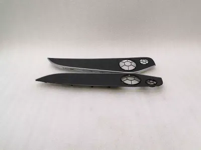 Mercedes C Class W205 Фурнир на задната врата A2057307922 Капак на щангата на задната врата