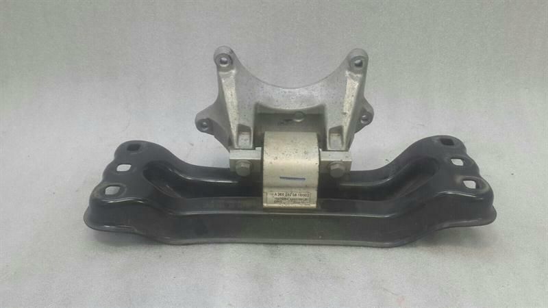Mercedes C Class W205 Gearbox Mount A2052421101 Gearbox Mount