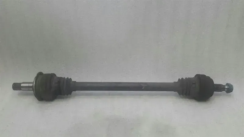 Mercedes W205 Drive Shaft Rear Right A2053509608 RRH Drive Shaft C200