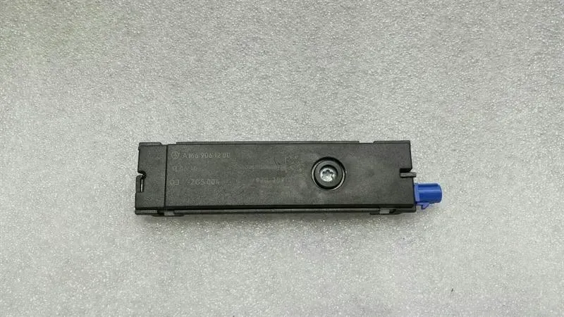 Mercedes C Class W205 Aerial / Antenna A1669061200 Aerial C205