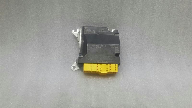 Mercedes C Class W205 Safety Module ECU A2059001814 Air Control Unit SRS C250