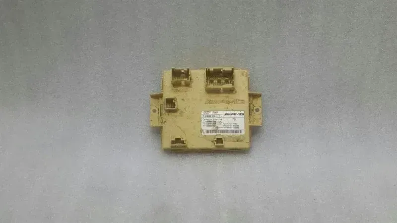 Mercedes W176 Electronic Module A0009007609 ECU Drive Unit A45 AMG CLA45