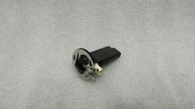 Mercedes C klase W205 C205 antena / antena A2048205575 antena