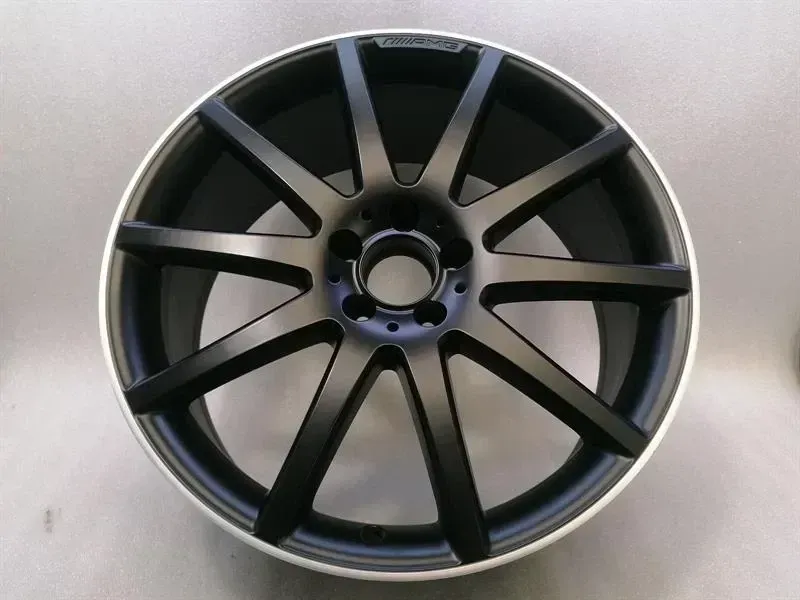 Mercedes GLA X156 Alloy Wheel A1564010402 Alloy Wheel AMG R20