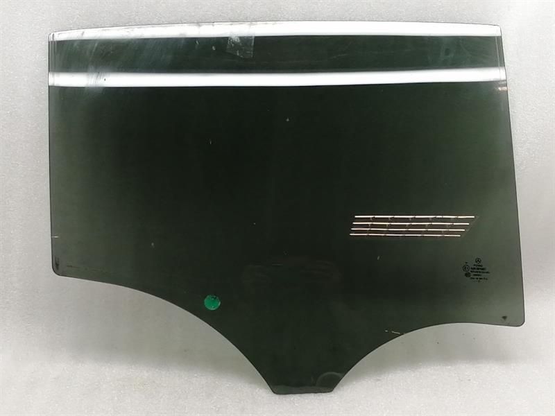 Mercedes GLA X156 right rear door glass A1567350410 door window rear right