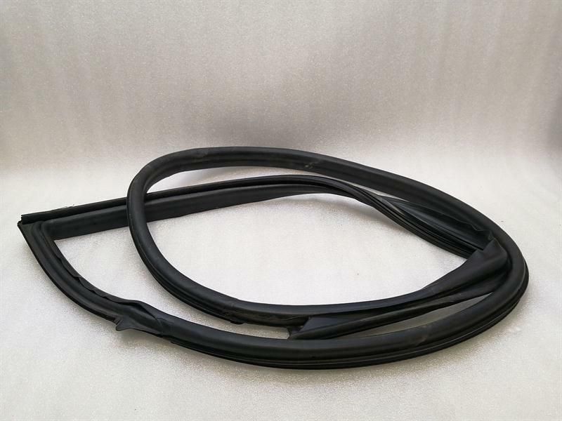 Porsche Cayman 718 right door seal 98153707606 door seals right