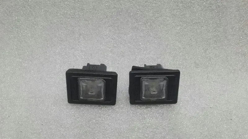 Mercedes E Class W213 Number Plate Lights A0009062903 Number Plate Light Set