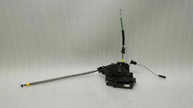 Mercedes C Class W205 Door Lock FLH A0997202100 Front Left Door Lock