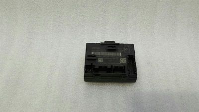 Audi S3 8V Fram Höger Dörrmodul 5Q0959392B Dörrkontrollenhet Fram Höger