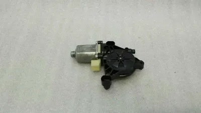 Audi S3 8V right door window motor 5Q0959801B window regulator motor right