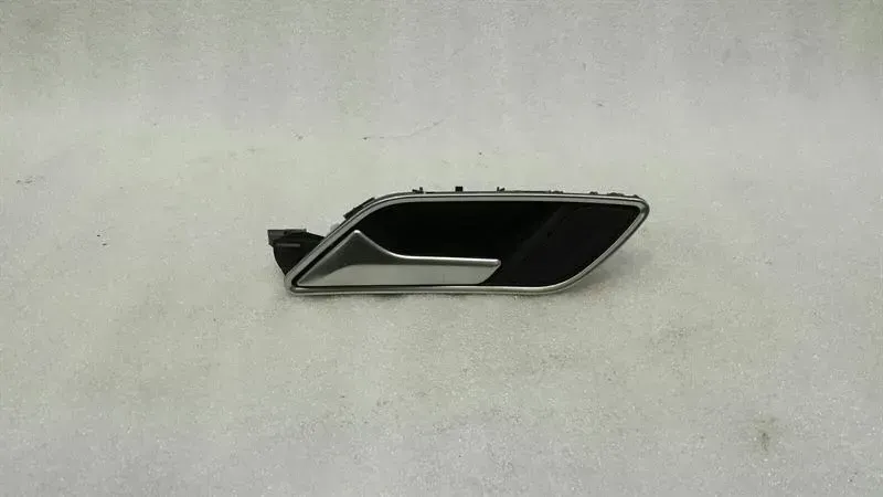 Audi A3 8V Rear Left Door Inner Handle 8V4839019B Interior Door Handle Rear Left