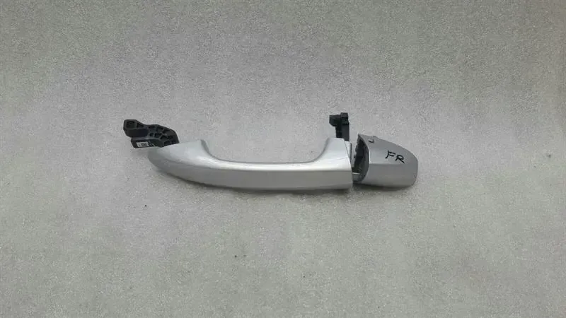 Mercedes E Class W213 RHD Front Right Door Handle A0997601459 Right Hand Drive