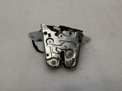 Mercedes A Class W177 Заключване на багажника A0997400 Заключване на багажника