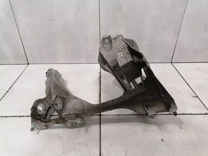 Porsche Cayman 718 Subframe Rear Left 98133105106 Axle Frame Rear Axle Left