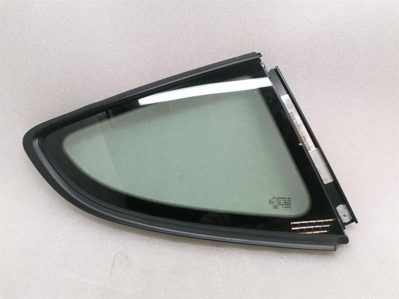 Porsche Cayman 718 Right Rear Quarter Glass 98154311208 Door Window 1/4 Rear Re