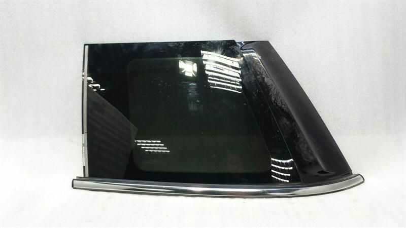Mini Countryman R60 Left Rear 1/4 Glass 9801507 Door Panel 1/4 Rear Left