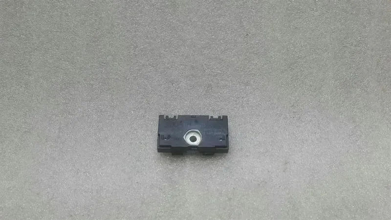 Audi S3 8V A3 Aerial / Antenna 8T8035570 Antenna