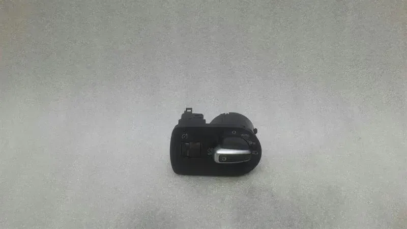 Audi S1 8X RHD headlight switch 8X2941531AE right hand drive