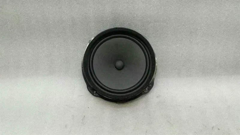 Audi S3 8V Speaker 8V0035415C Speaker