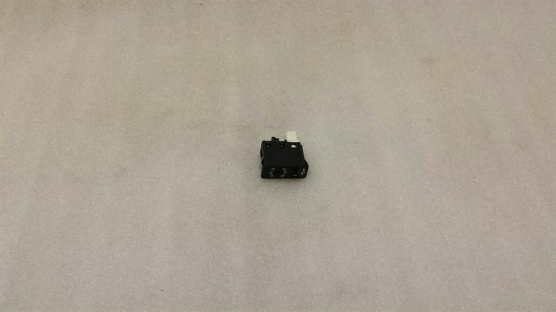 MINI COOPER F56 AUX IN USB 9266607 ECU Socket